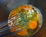 A picture of step 2 of Fluffy Omelette.