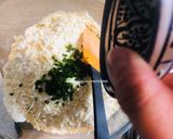 Foto langkah ke 5 dari resep Cheese drop biscuits.