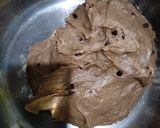 Foto langkah ke 2 dari resep Triple Dark Brownies Sourdough Bread.