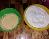 Piskótatekercs recept fázis 2 fotója