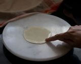 A picture of step 4 of Momos.
