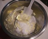 A picture of step 1 of Yuzu Jam Cakes.