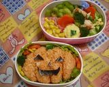 A picture of step 4 of Jack O'Lantern Character Bento.