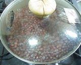 A picture of step 5 of Chunky Adzuki Bean Paste and Zenzai Red Bean Soup.