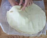 Foto del passaggio 3 della ricetta Sfogliatine ripiene ai fiori di zucca e provola