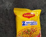 મેગી પિઝા (Maggi pizza recipe in gujrati) રેસીપી સ્ટેપ1ફોટો