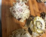 Foto del paso 4 de la receta: Flores de alcachofa con crujiente de jamón