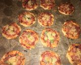 Mini túrópizzák recept fázis 3 fotója