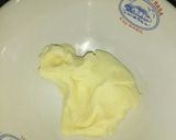 Foto langkah ke 2 dari resep Permen susu 2 bahan viral simple.