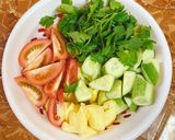 Hình bước làm 1 của món Cơm ngon nhà Huý 🏡: Mực xào rau củ - Canh cải thảo nấu thịt