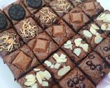 Foto langkah ke 7 dari resep Triple Chocolate Fudgy Brownies.
