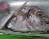 Foto langkah ke 1 dari resep Sup ikan sayur timun.
