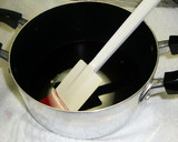 A picture of step 8 of Grape Mousse.