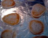 A picture of step 9 of Ultimate Pepperoni Pineapple Pizza Burgers.