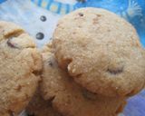 A picture of step 7 of Peanut Butter and Chocolate Chip Cookies.