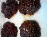 A picture of step 12 of Ultimate Pepperoni Pineapple Pizza Burgers.
