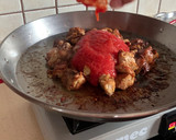 Foto del paso 5 de la receta: Fideuá de pollo en soja picante