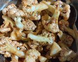 A picture of step 1 of Gobhi Manchurian.