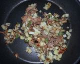 A picture of step 2 of Left over roast beef breakfast burrito.