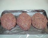 A picture of step 4 of Delicious Italian Hamburger Patties.