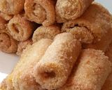 A picture of step 7 of Vickys Baked Cinnamon Bread Rollups, GF DF EF SF NF.