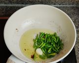 Foto langkah ke 3 dari resep Ayam Penyet Sambal Ijo.