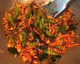 A picture of step 4 of Rawa Upma.