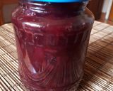 Hagymás szilva húsok mellé recept fázis 3 fotója