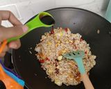 Foto langkah ke 4 dari resep Nasi Goreng Ala Solaria 🍛.