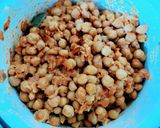 Csicseriborsó pörkölt recept fázis 2 fotója