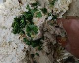 A picture of step 3 of Methi Thepla.