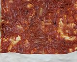 Une image de l'étape 7 de Pizza feuilletée aux oignons 🧅 et à la tomate 🍅.