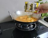 Foto langkah ke 5 dari resep Sambal Goreng Kentang Ebi.