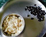 A picture of step 1 of Sitaphal Lassi/Custard Apple Lassi.