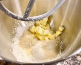 Foto del paso 7 de la receta: Masa sablé con crema diplomática “sin gluten”