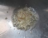 Foto langkah ke 1 dari resep Tumis Timun Telur.