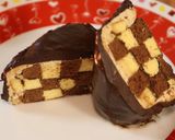 A picture of step 20 of Heart-Shaped Block Design Tiramisu Cake.