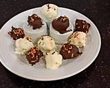 Cheesecake Balls, Covered in Dark Or White Chocolate recipe step 18 photo