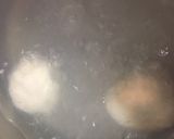Foto del paso 8 de la receta: Knedlik de fresa (bollitos checos de requesón)