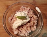 Foto del paso 3 de la receta: Falso sushi de pepino, salmón y atún