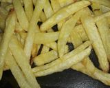 Foto del paso 2 de la receta: Pechugas a la crema con papas fritas