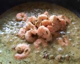 A picture of step 7 of Garlic Prawns in Green Masala.