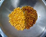 A picture of step 3 of Cornflakes Chevdo / Chivda.