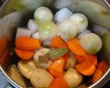 A picture of step 4 of Use a Pressure Cooker! Chunky Pot au Feu.