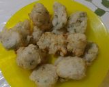 Foto langkah ke 4 dari resep Cireng Nasi Sisa Sambal Bon Cabe.
