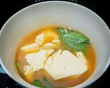 Gambar langkah 4 resipi Soondubu Jjigae.
