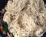 Foto langkah ke 7 dari resep Mie Goreng.