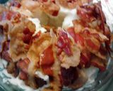 A picture of step 12 of Volcano Potatoes... Bacon & Cheddar.