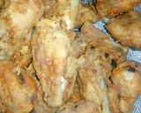 A picture of step 3 of Chilli milli hot wings.