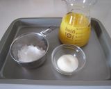 A picture of step 1 of Orange Jelly.